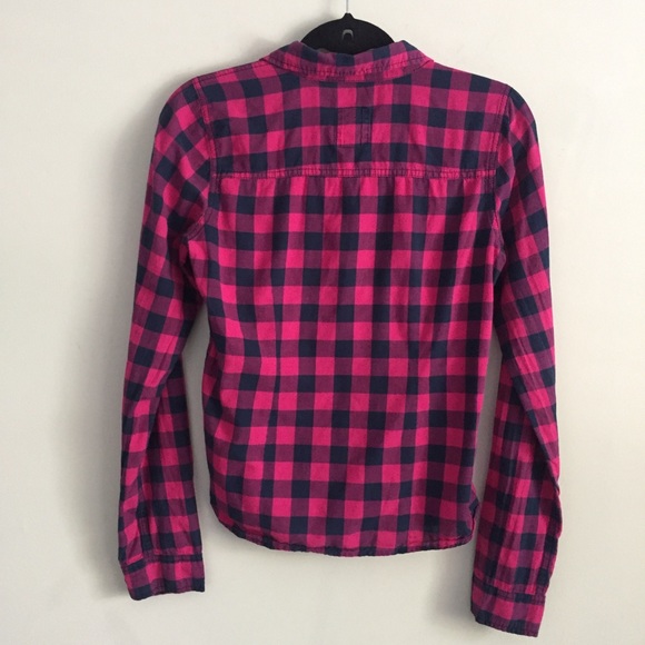SOLD!  Hollister Button Down Plaid Flannel Medium - Picture 7 of 8
